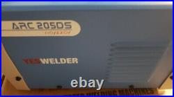 ARC Welder 205A IGBT DC Inverter 110V/220V Welding Machine