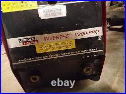 Lincoln INVERTEC V300-PRO Inverter type Power Source withLN-742 Wire Feeder